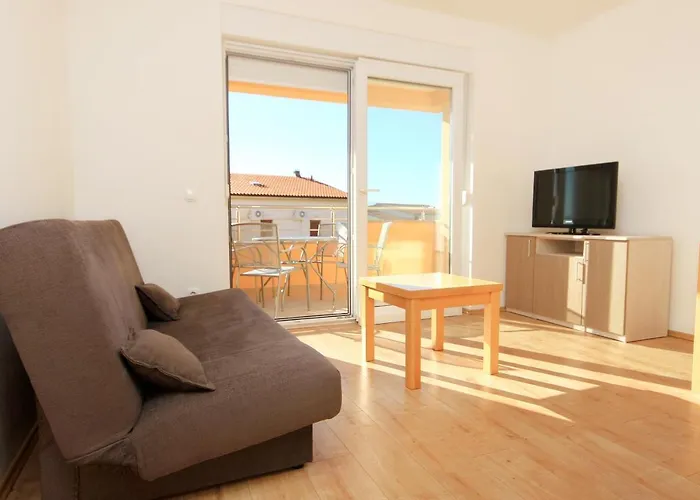 Apartamento With Parking Space Duce, Omis - 9437 *