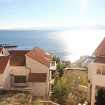 Διαμέρισμα With Parking Space Duce, Omis - 9437 *
