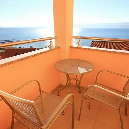 With Parking Space Duce, Omis - 9437 Apartamento
