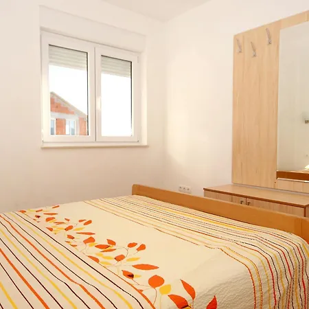 With Parking Space Duce, Omis - 9437 Apartamento Dugi Rat